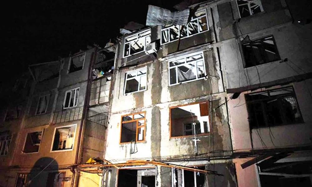 Αρμενία: "Αναφαίρετο το δικαίωμα αντεπίθεσης του Αρτσάχ στους Αζέρους"